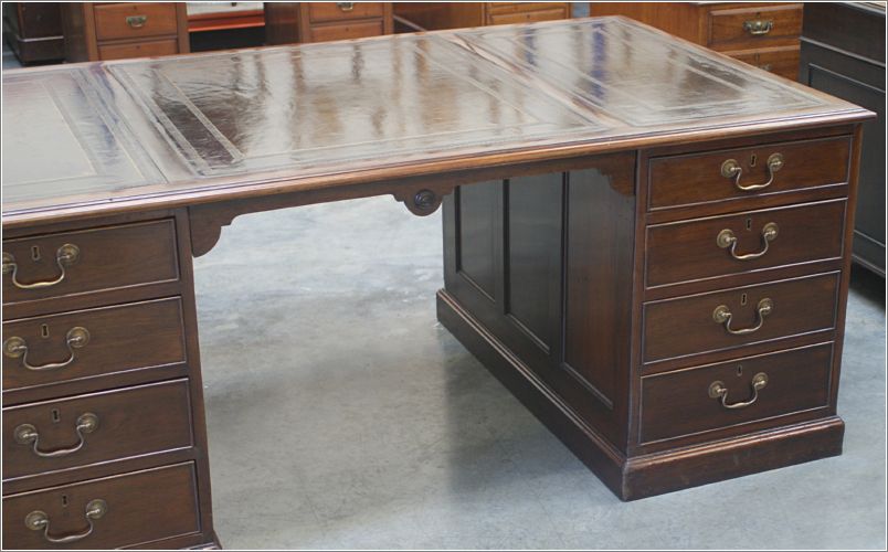 1026 Antique Large Mahogany Partners Desk (5)